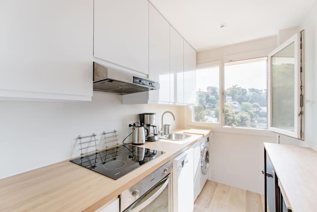 Private Room In Renovated Apartment - Tram 1 Min Walk 尼斯 外观 照片