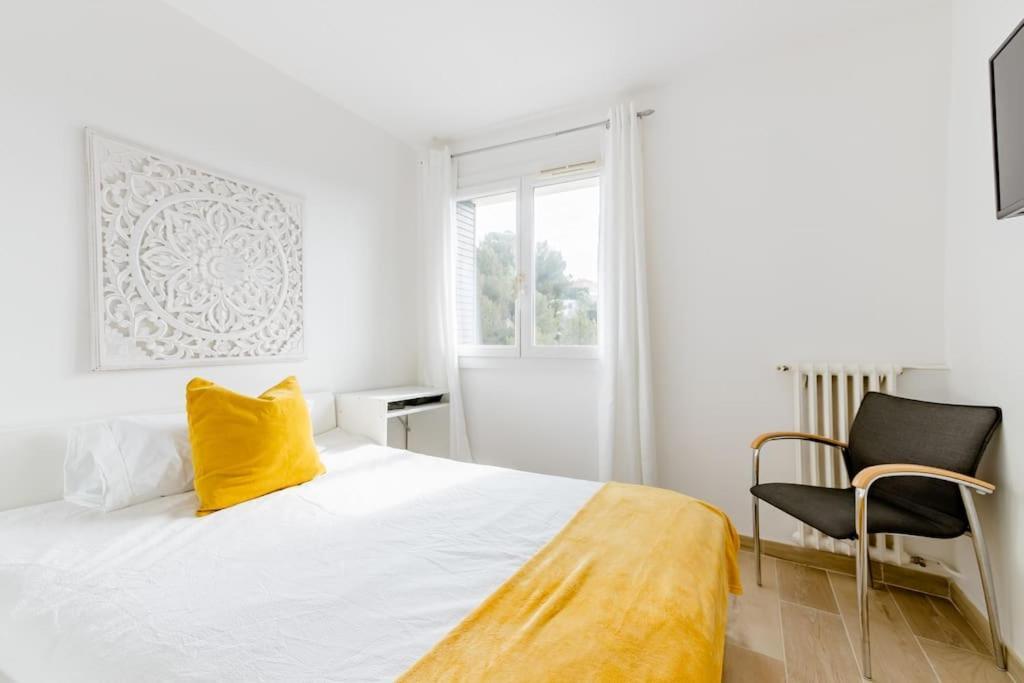 Private Room In Renovated Apartment - Tram 1 Min Walk 尼斯 外观 照片