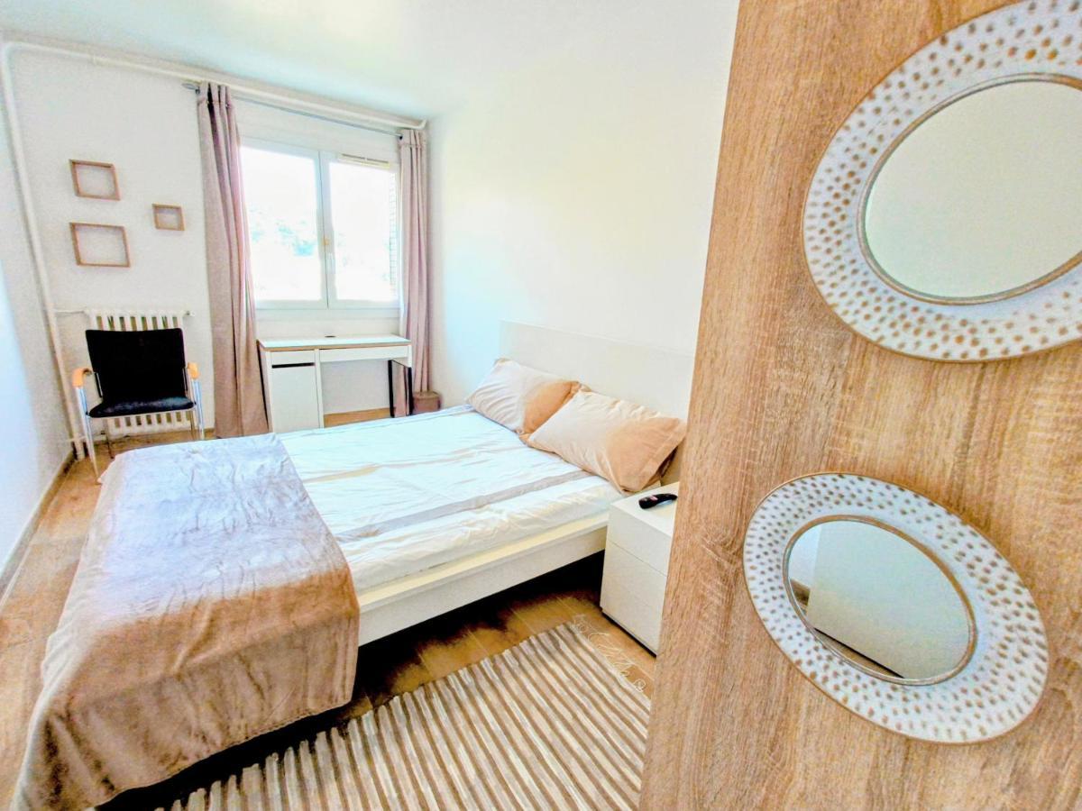 Private Room In Renovated Apartment - Tram 1 Min Walk 尼斯 外观 照片